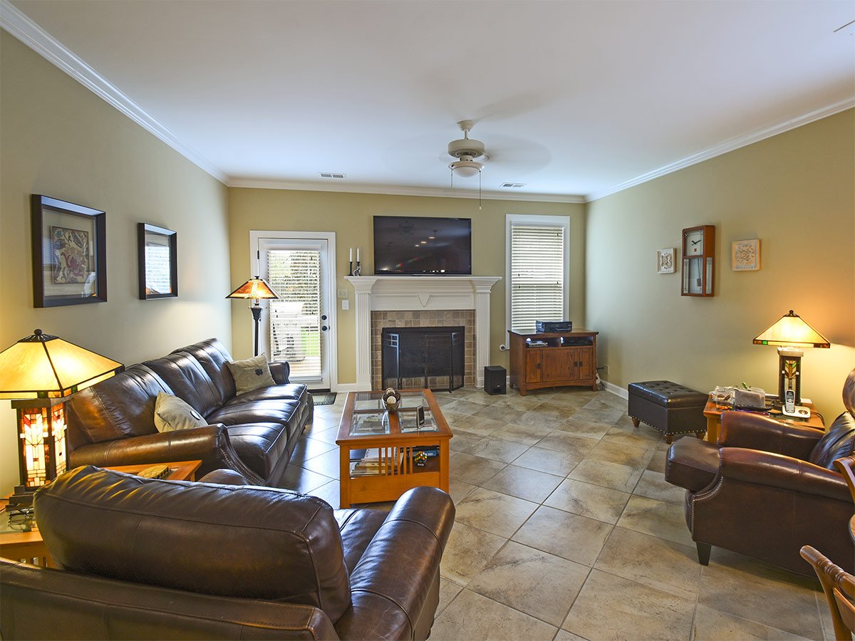 225redsea_hearth Oak Grove Realty