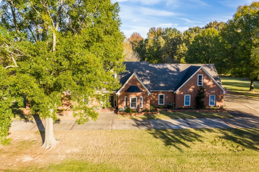 5146 Holmes Oak Dr Oak Grove Realty