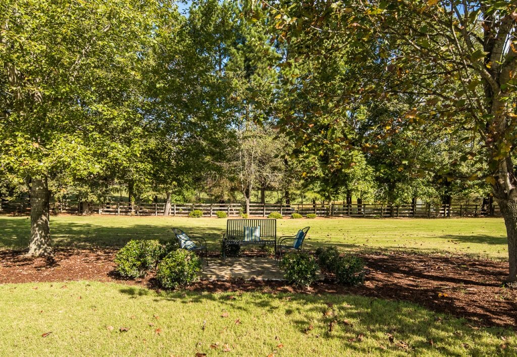 9892 Legends Drive, Collierville, Tennessee - PENDING!