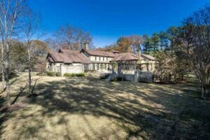 3687 Ronald Road - $2,999,000 - Listed by Vicki Burgess (Crye-Leike) / Sold by Abbey Miesse