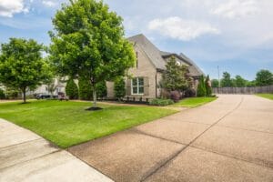 SOLD! - 1310 Ollie St - Listed by Abbey Garner Miesse