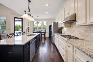SOLD! - 1310 Ollie St - Listed by Abbey Garner Miesse