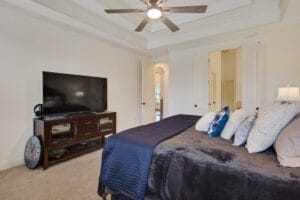 SOLD! - 1310 Ollie St - Listed by Abbey Garner Miesse