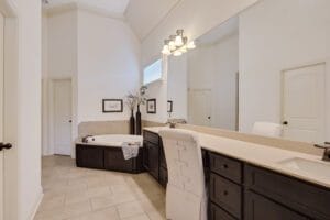 SOLD! - 1310 Ollie St - Listed by Abbey Garner Miesse