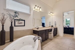 SOLD! - 1310 Ollie St - Listed by Abbey Garner Miesse