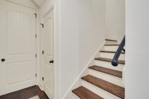 SOLD! - 1310 Ollie St - Listed by Abbey Garner Miesse