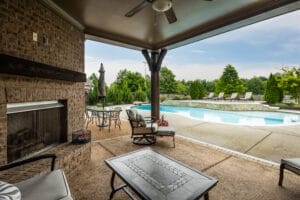 SOLD! - 1310 Ollie St - Listed by Abbey Garner Miesse