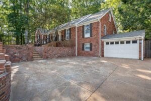 UNDER CONTRACT!  1327 Glen Oaks Drive - Listed by Halle Whitlock