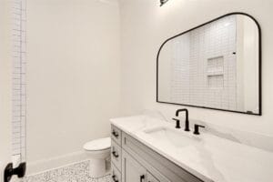 515 Henry Heights Dr. E. - Listed by Abbey Garner Miesse