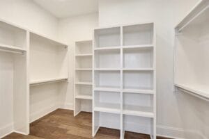 515 Henry Heights Dr. E. - Listed by Abbey Garner Miesse
