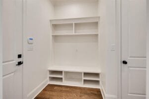515 Henry Heights Dr. E. - Listed by Abbey Garner Miesse