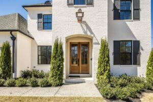 515 Henry Heights Dr. E. - Listed by Abbey Garner Miesse
