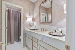 UNDER CONTRACT! - 843 Harbor Bend Dr - Listed by Abbey Garner Miesse