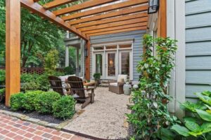 UNDER CONTRACT! - 843 Harbor Bend Dr - Listed by Abbey Garner Miesse