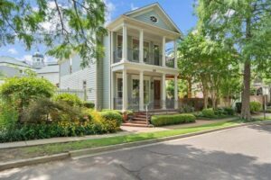 UNDER CONTRACT! - 843 Harbor Bend Dr - Listed by Abbey Garner Miesse
