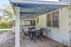NEW LISTING! - 296 N. White Station Rd. - Listed by Halle Whitlock