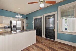 NEW LISTING! - 660 S. McLean Blvd. - Listed by Abbey Garner Miesse