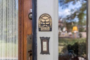 NEW LISTING! - 660 S. McLean Blvd. - Listed by Abbey Garner Miesse