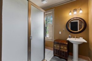 NEW LISTING! - 660 S. McLean Blvd. - Listed by Abbey Garner Miesse