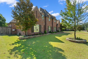 UNDER CONTRACT - 4454 Chestnut Hill Dr. - Listed by Abbey Miesse Garner