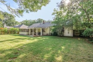 NEW LISTING! - 269 N. White Station St. - Listed by Halle Whitlock