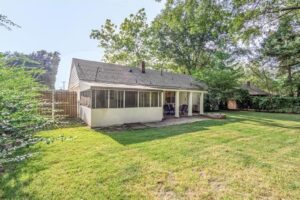 NEW LISTING! - 269 N. White Station St. - Listed by Halle Whitlock