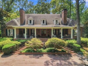8950 On-The-Hill Cv E. - Listed by Abbey Miesse and Izabella Moore